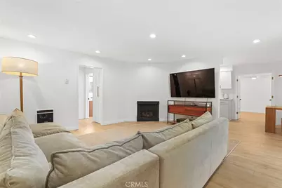 1228 14th Street #103, Santa Monica, CA 90404 - Photo 1