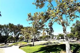 460 Golden, Long Beach, CA 90802 - Photo 14