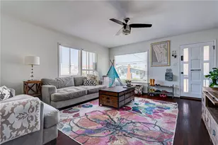 670 6th, Hermosa Beach, CA 90254 - Photo 2