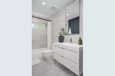 8231 W 83rd Street, Playa del Rey, CA 90293 - Photo 18