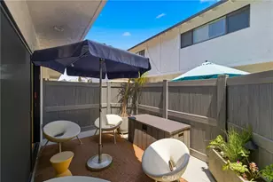 1456 Manhattan Beach Blvd, Manhattan Beach, CA 90266 - Photo 8
