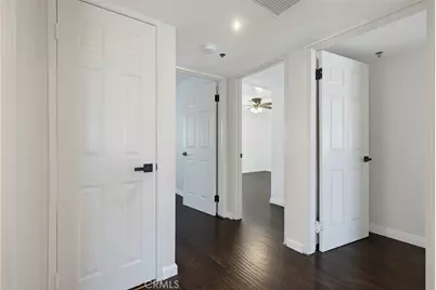 726 Elm Avenue #403, Long Beach, CA 90813 - Photo 14