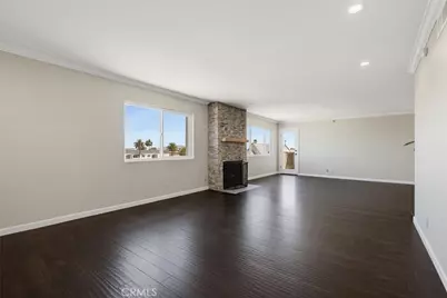 726 Elm Avenue #403, Long Beach, CA 90813 - Photo 6