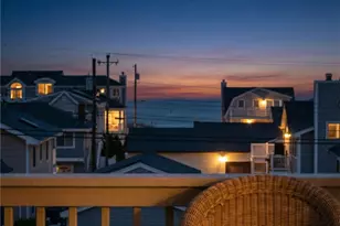 331 Manhattan Ave, Hermosa Beach, CA 90254 - Photo 2