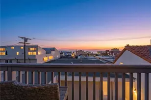 331 Manhattan Ave, Hermosa Beach, CA 90254 - Photo 1