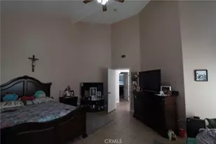 1340 N Neptune, Wilmington, CA 90744 - Photo 6