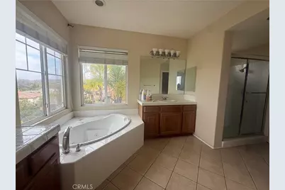 28007 Alta Vista, Valencia, CA 91355 - Photo 22