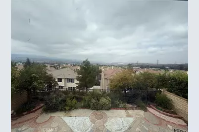 28007 Alta Vista, Valencia, CA 91355 - Photo 2