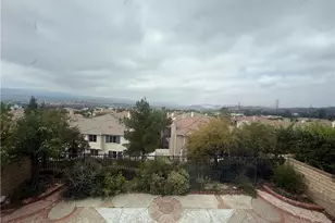 28007 Alta Vista, Valencia, CA 91355 - Photo 2