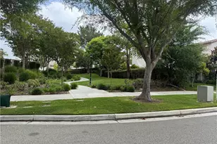 28007 Alta Vista, Valencia, CA 91355 - Photo 38