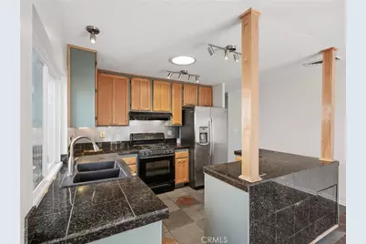 21241 Lochlea Lane, Huntington Beach, CA 92646 - Photo 18