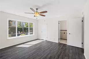 21241 Lochlea Ln, Huntington Beach, CA 92646 - Photo 32