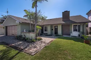 21241 Lochlea Ln, Huntington Beach, CA 92646 - Photo 2