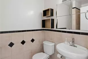 21241 Lochlea Ln, Huntington Beach, CA 92646 - Photo 34