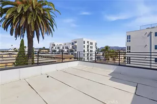 638 N Ardmore Ave, Los Angeles, CA 90004 - Photo 24