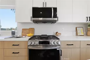 638 N Ardmore Ave, Los Angeles, CA 90004 - Photo 8