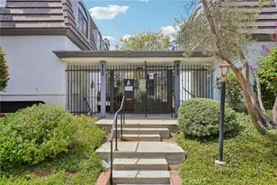 8105 Redlands St, Playa del Rey, CA 90293 - Photo 36