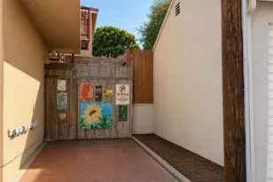 108 Morningside, Manhattan Beach, CA 90266 - Photo 56