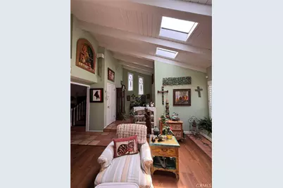 108 Morningside, Manhattan Beach, CA 90266 - Photo 2
