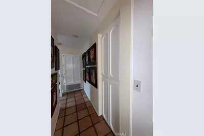 108 Morningside, Manhattan Beach, CA 90266 - Photo 12