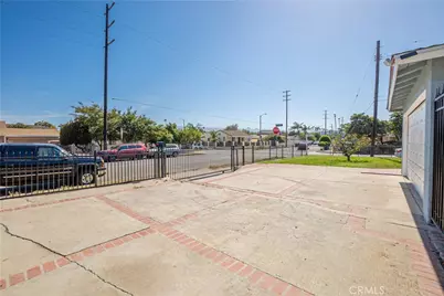 1087 253rd Street, Harbor City, CA 90710 - Photo 4