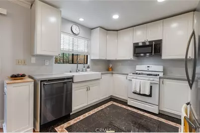 2760 Gramercy #E, Torrance, CA 90501 - Photo 10
