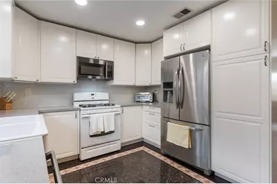 2760 Gramercy #E, Torrance, CA 90501 - Photo 12