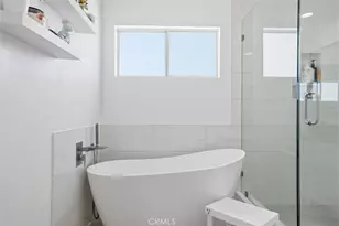 10790 Rose Ave, Los Angeles, CA 90034 - Photo 1