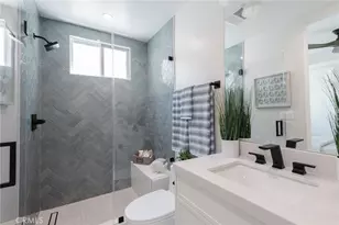 2303 Marshallfield Ln, Redondo Beach, CA 90278 - Photo 12
