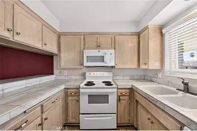 22831 Nadine Circle #B, Torrance, CA 90505 - Photo 6