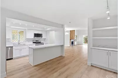 413 Avenue G #4, Redondo Beach, CA 90277 - Photo 4