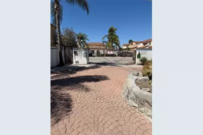 123 E 220th, Carson, CA 90745 - Photo 8