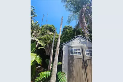 7916 W 80th Street, Los Angeles, CA 90293 - Photo 2