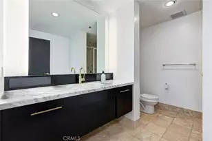 1111 S Grand Ave, Los Angeles, CA 90015 - Photo 22