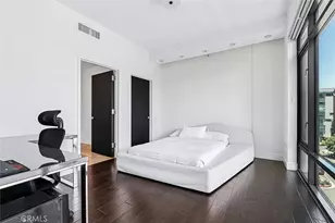 1111 S Grand Ave, Los Angeles, CA 90015 - Photo 20
