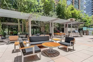 1111 S Grand Ave, Los Angeles, CA 90015 - Photo 38