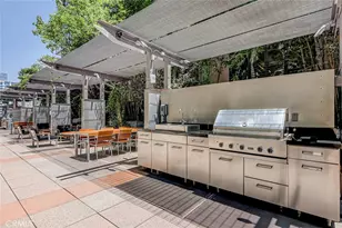 1111 S Grand Ave, Los Angeles, CA 90015 - Photo 34