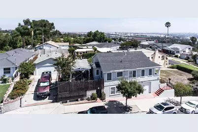 1223 W Elberon, San Pedro, CA 90732 - Photo 8
