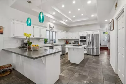 638 Rosecrans Avenue, Manhattan Beach, CA 90266 - Photo 16