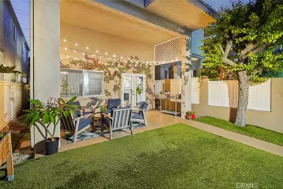 638 Rosecrans Avenue, Manhattan Beach, CA 90266 - Photo 52