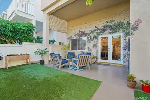 638 Rosecrans Ave, Manhattan Beach, CA 90266 - Photo 22