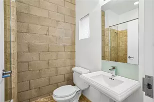 717 N Highland Ave, Los Angeles, CA 90038 - Photo 20