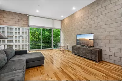 717 N Highland Avenue #21, Los Angeles, CA 90038 - Photo 2