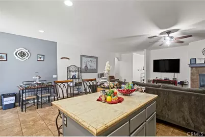15081 Garibaldi Street, Victorville, CA 92394 - Photo 12