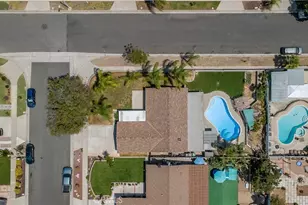 1002 Aspen St, Corona, CA 92879 - Photo 32