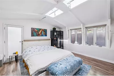 2041 N Beverly Glen Boulevard, Los Angeles, CA 90077 - Photo 24
