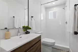 640 N Ardmore Ave, Los Angeles, CA 90004 - Photo 16