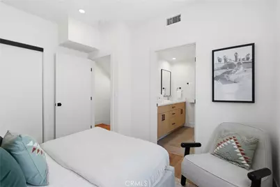 640 N Ardmore Avenue, Los Angeles, CA 90004 - Photo 4