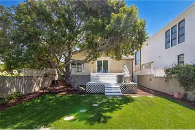 1415 Corona, Hermosa Beach, CA 90254 - Photo 24