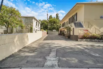 1143 W 28th, Los Angeles, CA 90007 - Photo 4